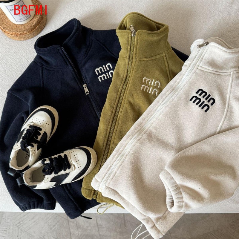 ชุดเสื้อผ้าลำลองสำหรับเด็กเล็ก - Toddler Boy Winter Fleece Jacket บทวิจารณ์และราคา