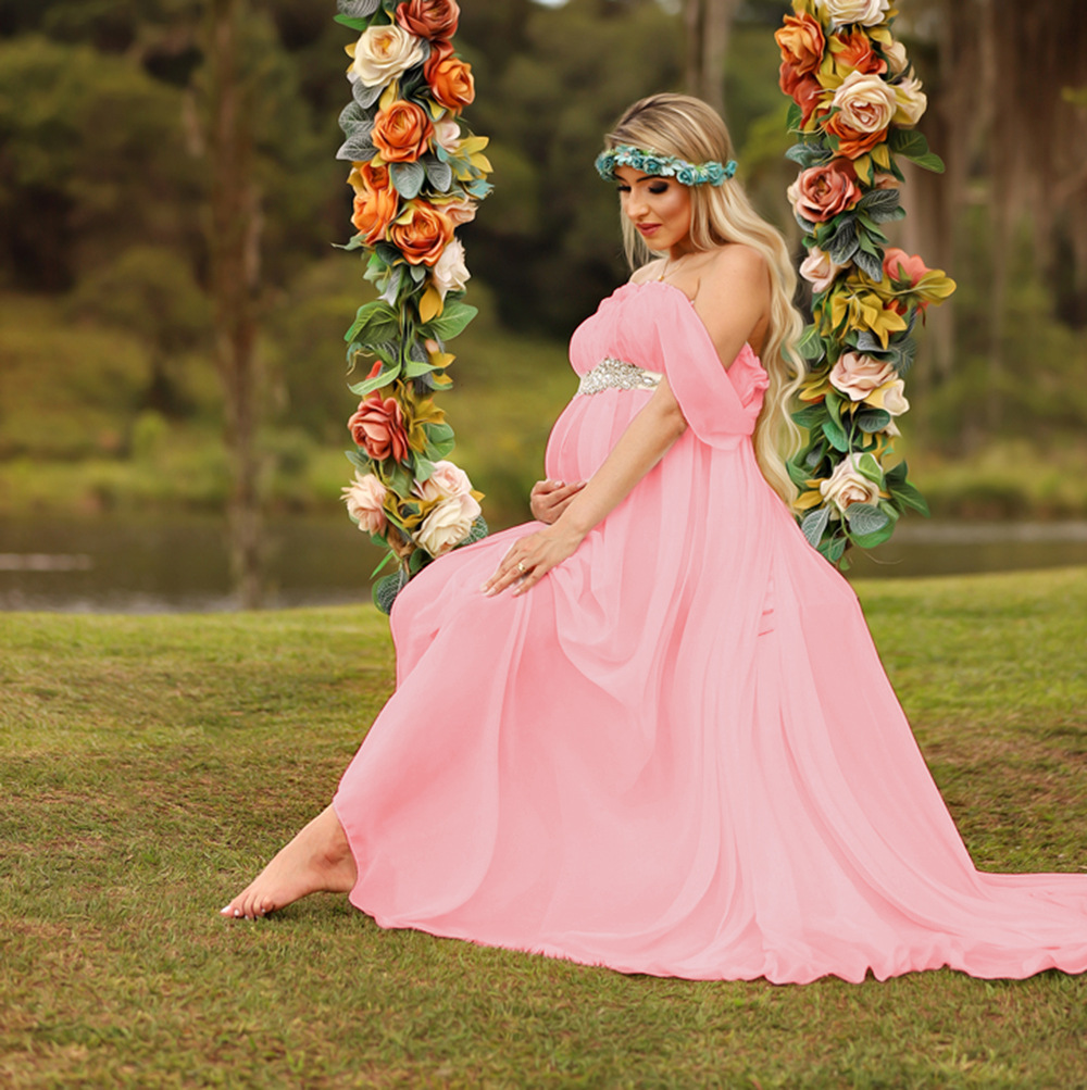 ชุดเดรสยาวสำหรับถ่ายภาพคนท้อง  - Maternity Wear บทวิจารณ์และราคา